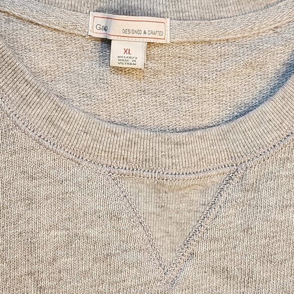 Gap Gray Cropped Crewneck Ribbed Knit Sweatshirt Women's Size XL - Picture 7 of 10